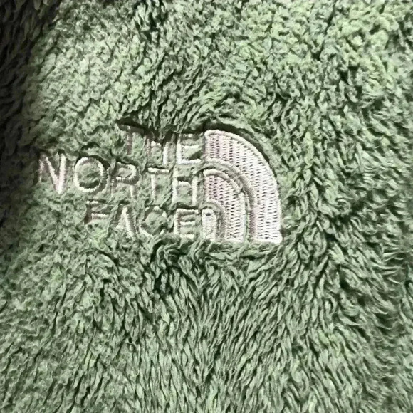 The North face green jacket size medium. In good used condition. - Picture 7 of 12